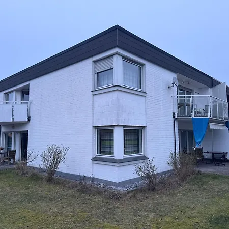 Haus Check-in - Libellenstrasse Apartment *