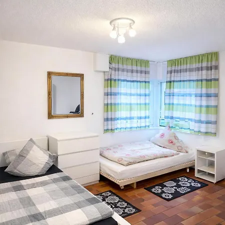 Haus Check-in - Libellenstrasse *